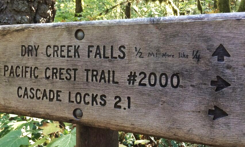 Dry Creek Falls trail sign