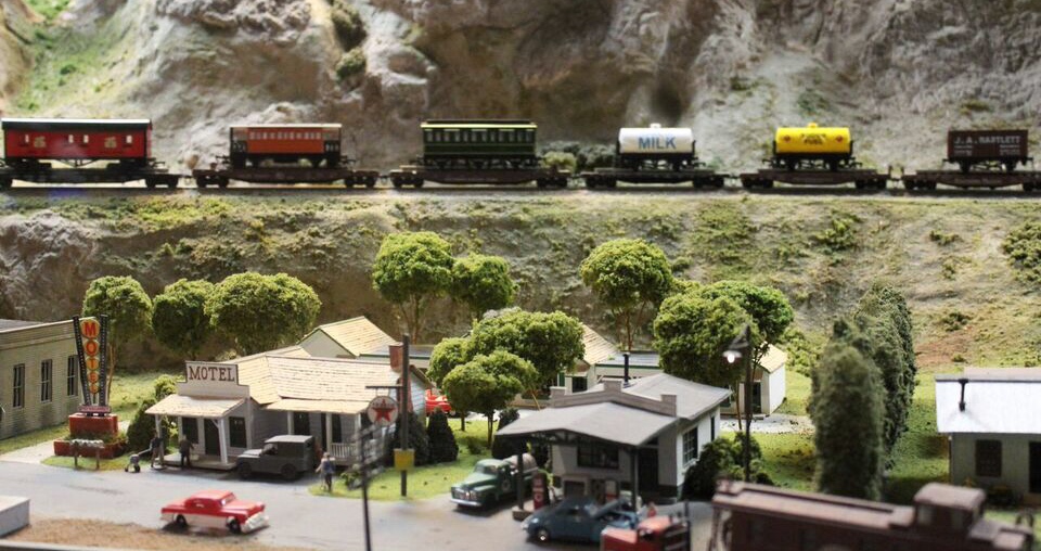 Model railroad town & train