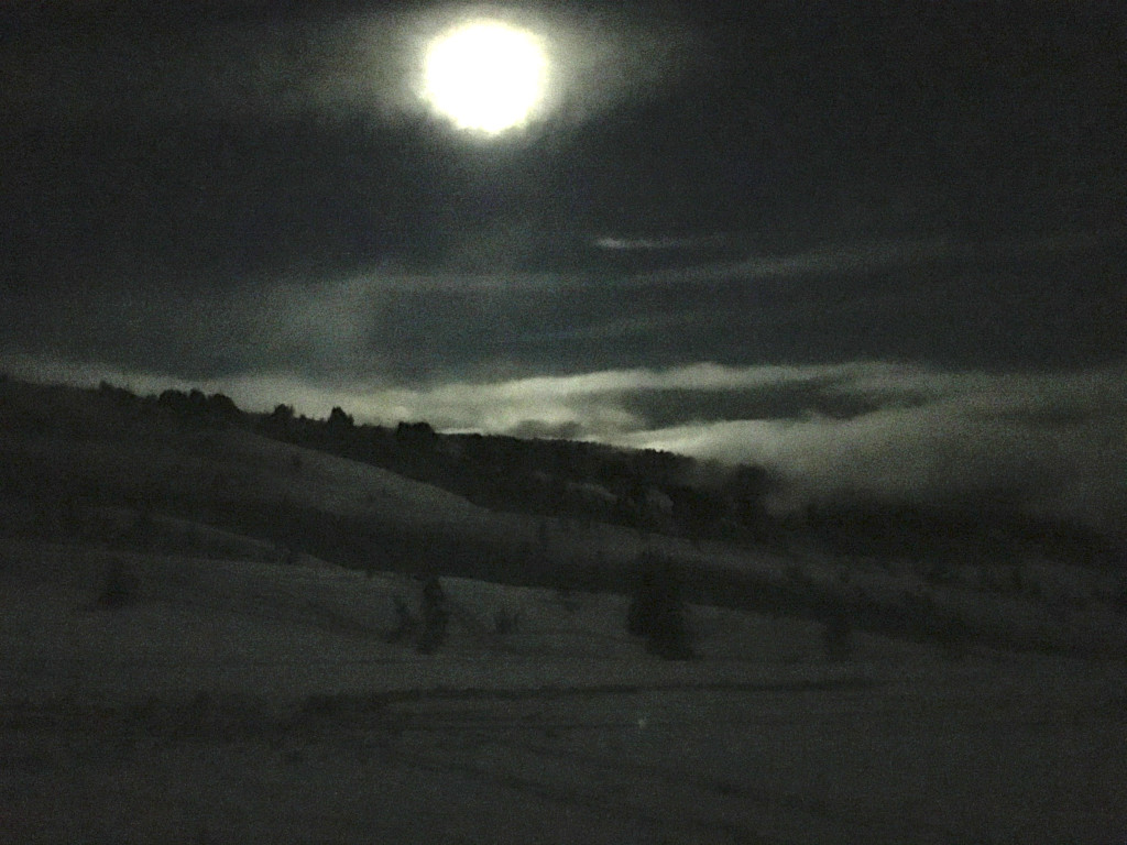 moonlight snowshoe ridge