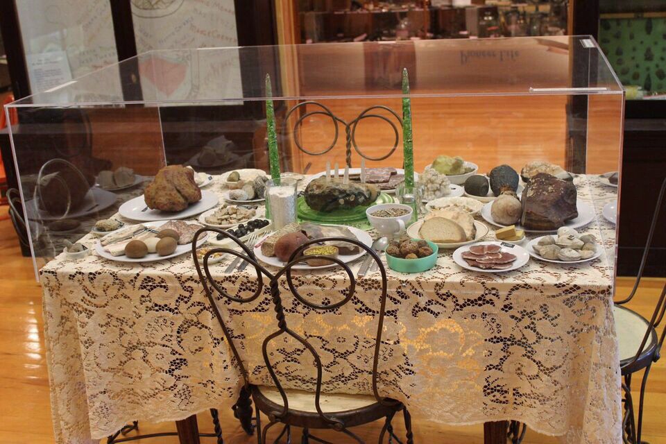 Hutson Museum rock table